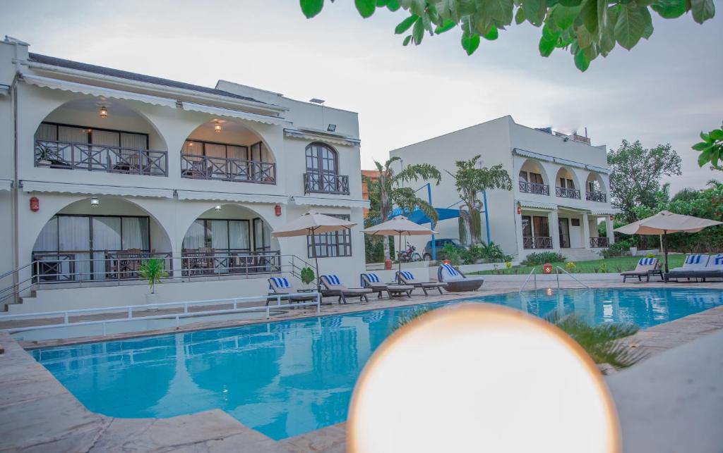 Mzima Beach Diani