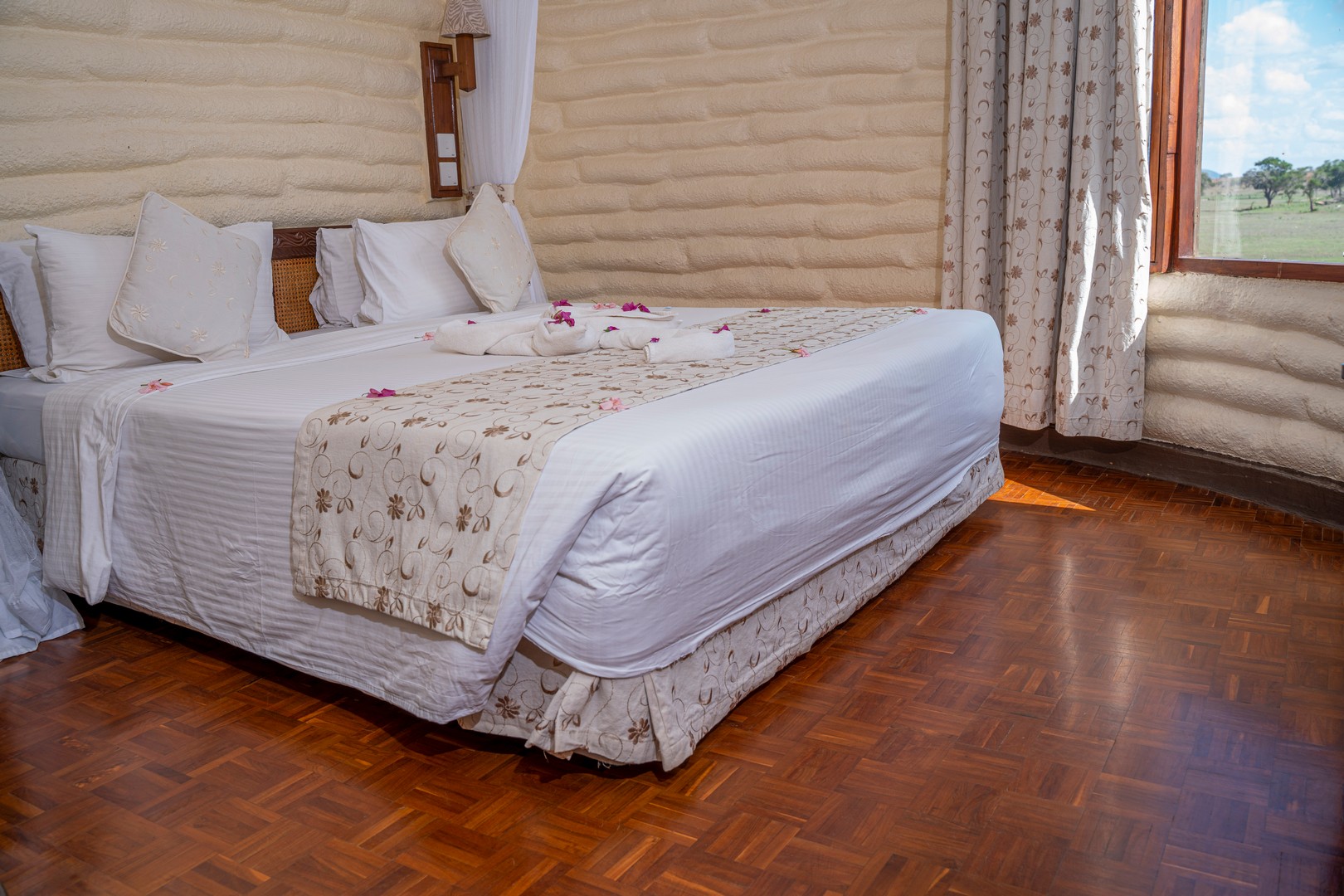 Salt Lick Safari Lodge image 2