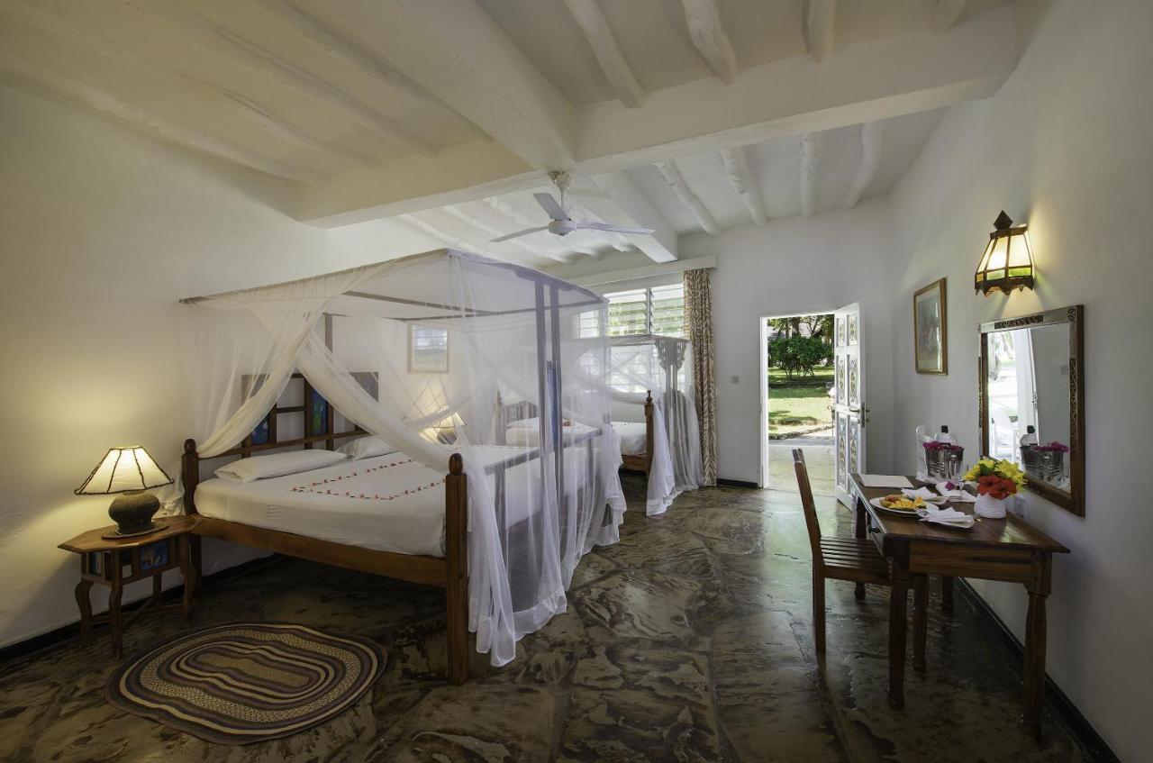 Sandies Tropical Village